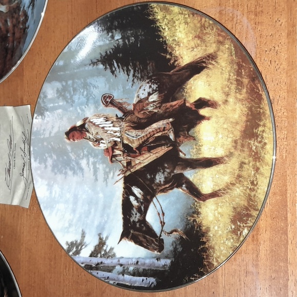 Mystic Warriors Plate Collection - Picture 3 of 9
